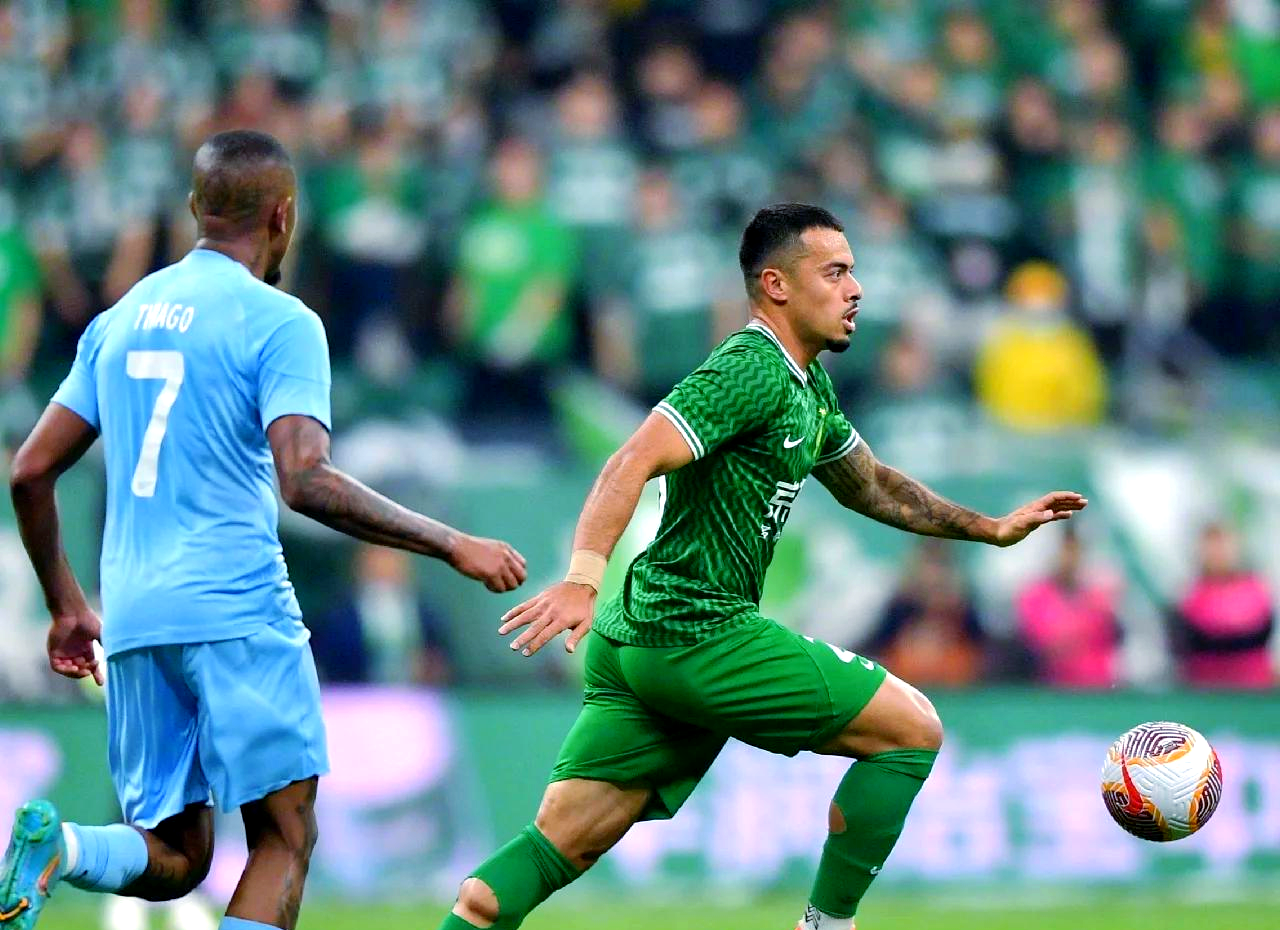 北京国安遭遇困境，近期连续两场失利