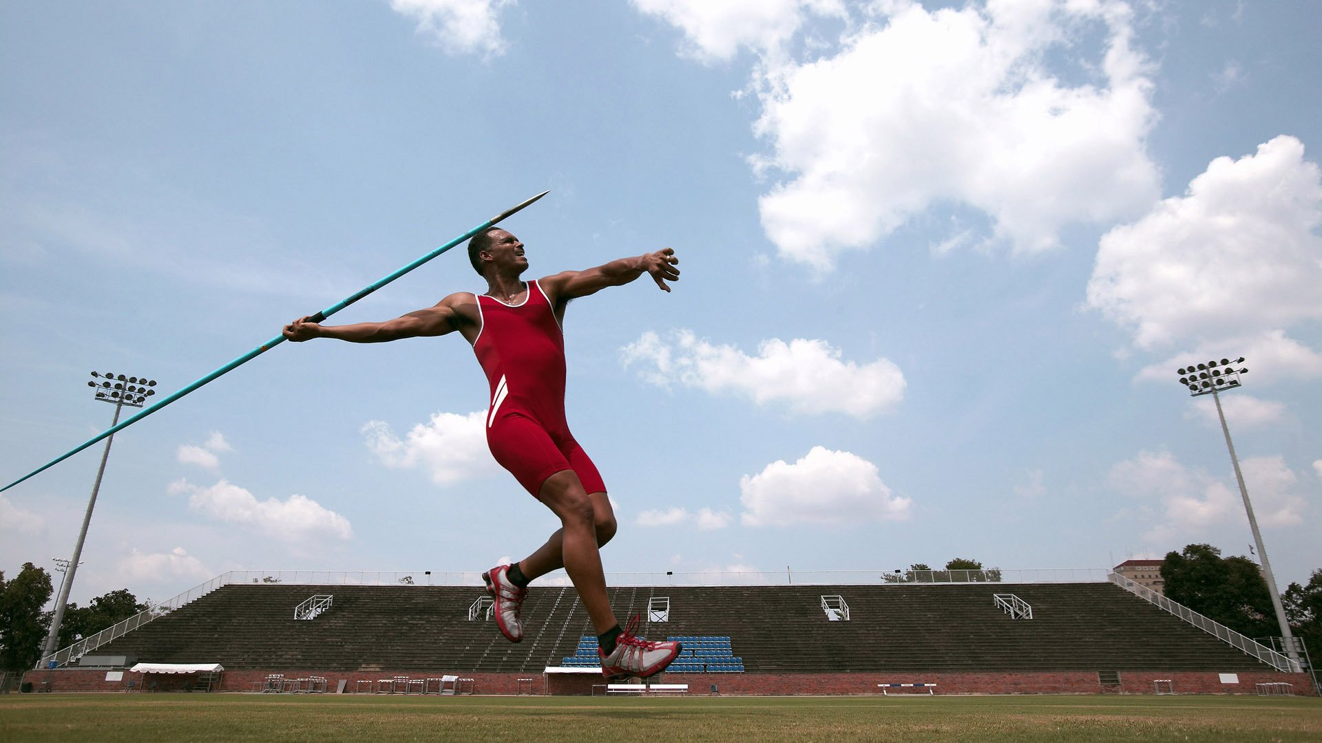 Karsa回归赛场，出色防守首场状态亮眼，美国队观众沸腾！
